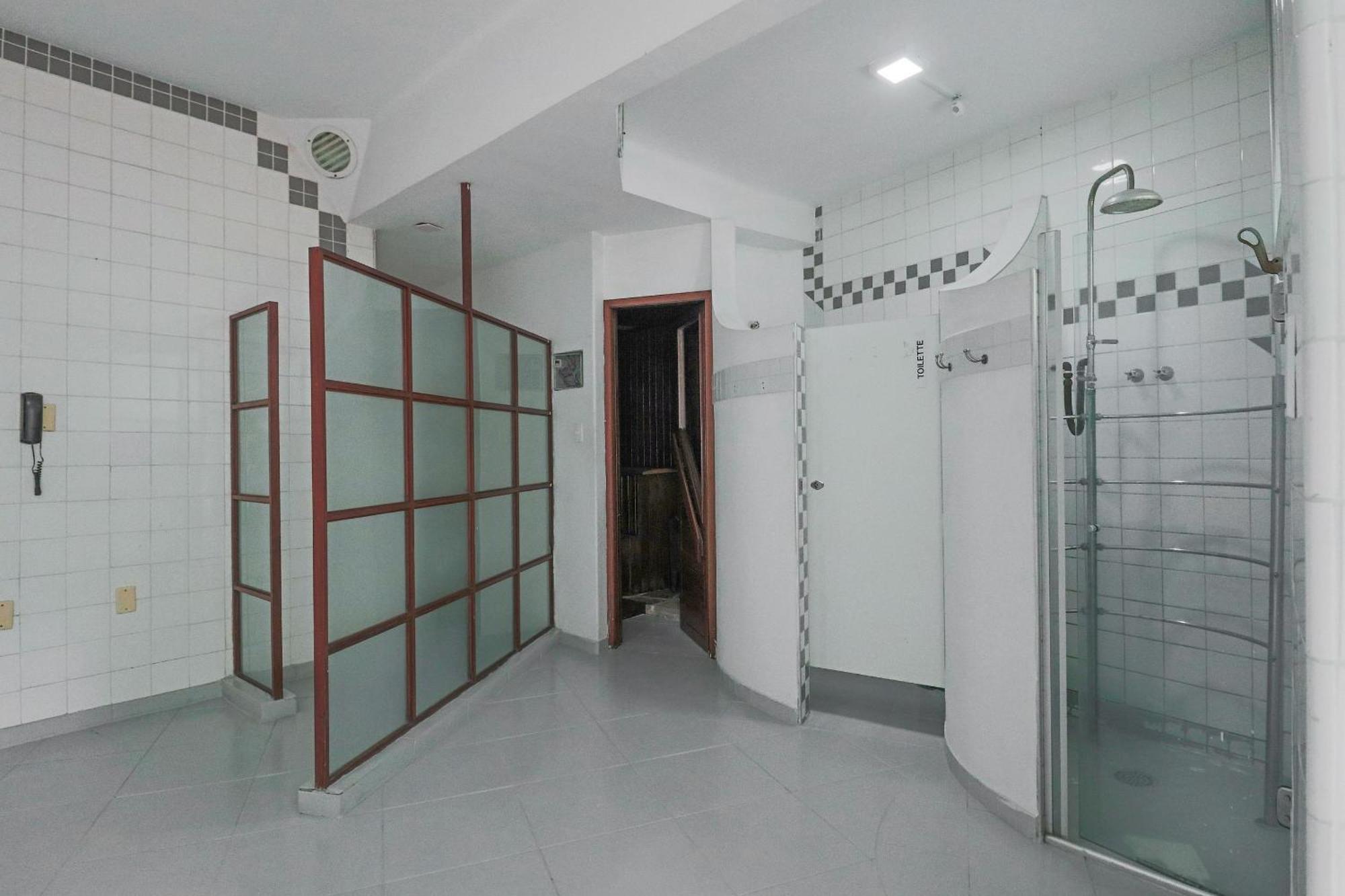 A/c Em Amplo Apto Com Varanda No Centro De Sp Apartamento *