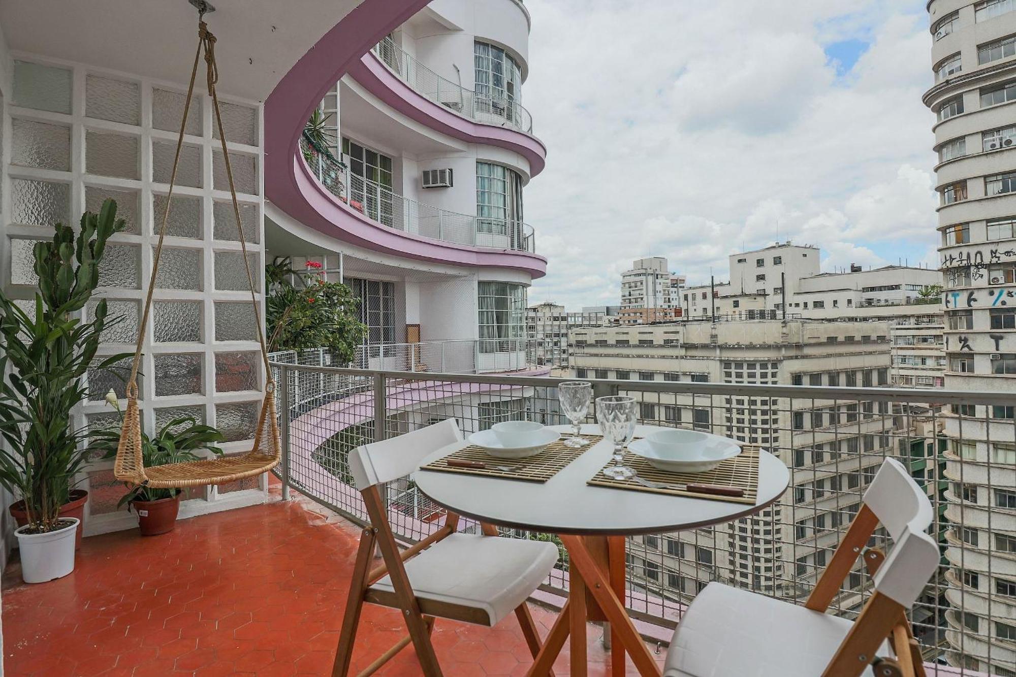 A/c Em Amplo Apto Com Varanda No Centro De Sp Apartamento São Paulo